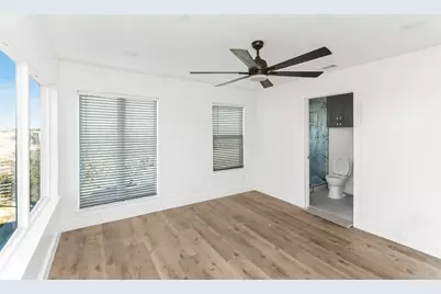 1105 Poindexter Street #B3, Fort Worth, TX 76102 - Photo 29