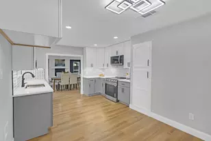 3048 Old Orchard Ln, Bedford, TX 76021 - Photo 13