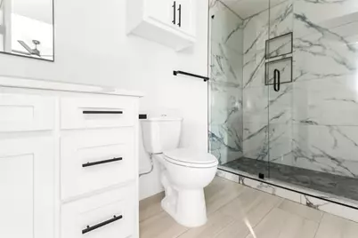 1101 Poindexter Street #A1, Fort Worth, TX 76102 - Photo 25