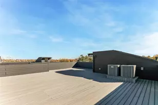 1101 Poindexter St, Fort Worth, TX 76102 - Photo 33