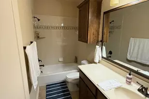 300 Eastland Dr, Lewisville, TX 75056 - Photo 17