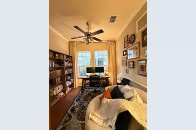 300 Eastland Drive, Lewisville, TX 75056 - Photo 11