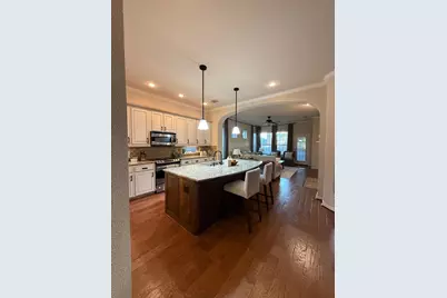 300 Eastland Drive, Lewisville, TX 75056 - Photo 7