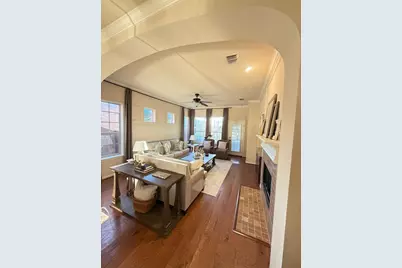 300 Eastland Drive, Lewisville, TX 75056 - Photo 5