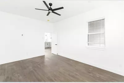 1101 Poindexter Street #A2, Fort Worth, TX 76102 - Photo 13