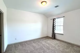 4683B Rhett Ln, Carrollton, TX 75010 - Photo 19