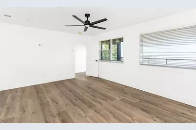 1101 Poindexter Street #A3, Fort Worth, TX 76102 - Photo 27