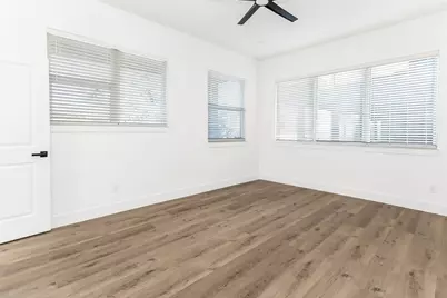 1101 Poindexter Street #A3, Fort Worth, TX 76102 - Photo 17