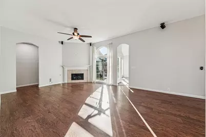 7108 Chateau Drive, Frisco, TX 75035 - Photo 7