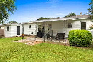 1318 N 61st St, Waco, TX 76710 - Photo 31