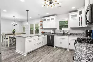 1318 N 61st St, Waco, TX 76710 - Photo 9