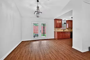 315 Stone St, Collinsville, TX 76233 - Photo 9