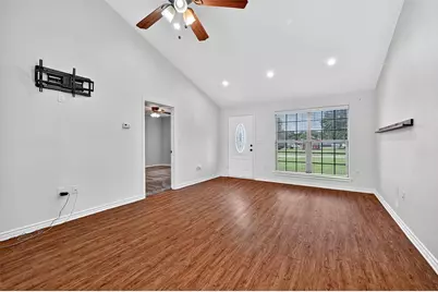 315 Stone Street, Collinsville, TX 76233 - Photo 7