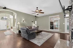 2409 Saddlehorn Dr, Mesquite, TX 75181 - Photo 11