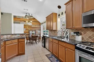 2409 Saddlehorn Dr, Mesquite, TX 75181 - Photo 13