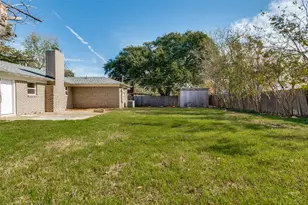 4820 Briarwood Ln, Fort Worth, TX 76103 - Photo 19