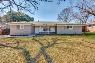 4820 Briarwood Ln, Fort Worth, TX 76103 - Photo 7