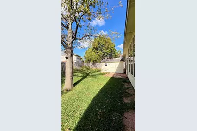 2007 Walnut Hills Lane, Mansfield, TX 76063 - Photo 11