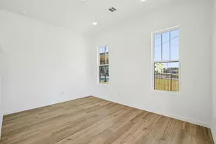 1102 Bexar Ln, Plano, TX 75075 - Photo 9