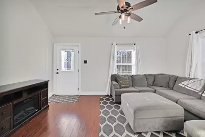 209 N Texas Street, Celina, TX 75009 - Photo 9