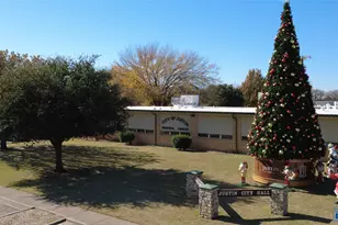 614 W 4th St, Justin, TX 76247 - Photo 29