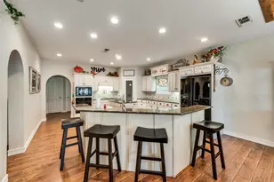 614 W 4th St, Justin, TX 76247 - Photo 7