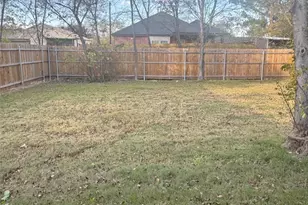 3912 Oneal St, Greenville, TX 75401 - Photo 17