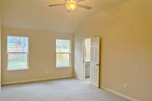 3912 Oneal St, Greenville, TX 75401 - Photo 9