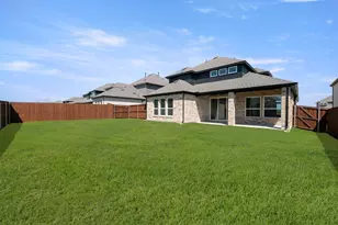 3718 Milwaukee Ave, Midlothian, TX 76065 - Photo 5