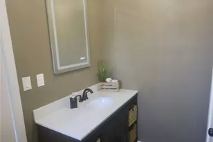 514 E Linn St, Huntington, TX 75949 - Photo 35