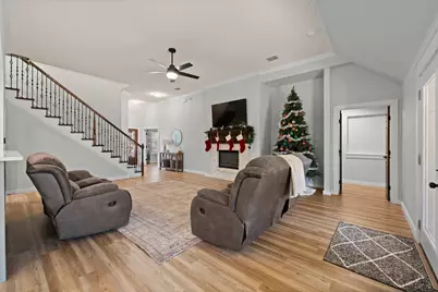 3137 Shoreline Drive, Burleson, TX 76028 - Photo 9