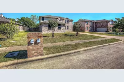 1033 Burnet Drive, Mesquite, TX 75181 - Photo 3