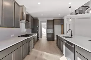 1500 Overbrook Pkwy, Aubrey, TX 76227 - Photo 13