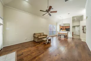 2020 Canterbury Dr, Bedford, TX 76021 - Photo 3