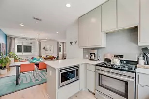 4705 Bryan St, Dallas, TX 75204 - Photo 1