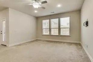 421 Windward Dr, Little Elm, TX 75068 - Photo 9