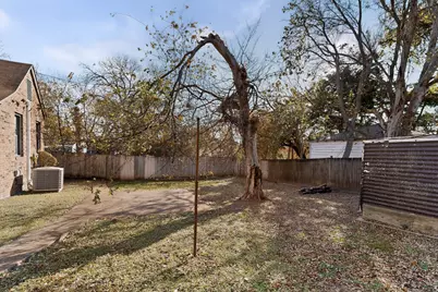 1108 Winters Street, Dallas, TX 75216 - Photo 33