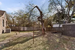 1108 Winters St, Dallas, TX 75216 - Photo 33