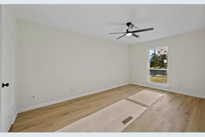 11919 Bushmills Road, Dallas, TX 75243 - Photo 13