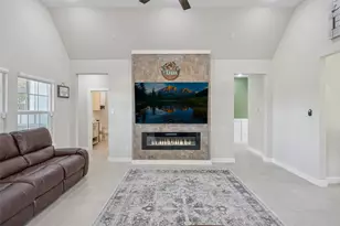 5437 Gebron Dr, Fort Worth, TX 76126 - Photo 5