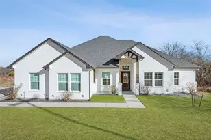 5437 Gebron Dr, Fort Worth, TX 76126 - Photo 1