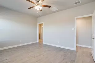 413 Alice Harney Rd, Burleson, TX 76028 - Photo 17