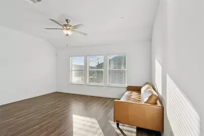 4703 Kindred Street, Haltom City, TX 76117 - Photo 7