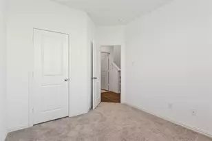 4703 Kindred St, Haltom City, TX 76117 - Photo 5