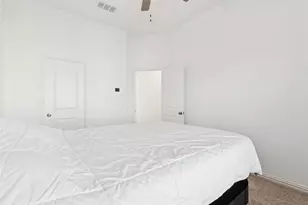 4703 Kindred St, Haltom City, TX 76117 - Photo 19