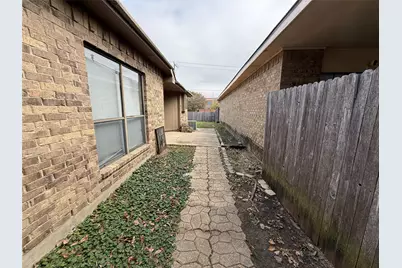 1120 Old Barn Lane, Mesquite, TX 75149 - Photo 15