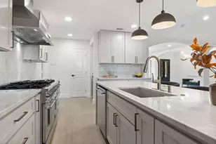 4210 Creekdale Dr, Dallas, TX 75229 - Photo 13