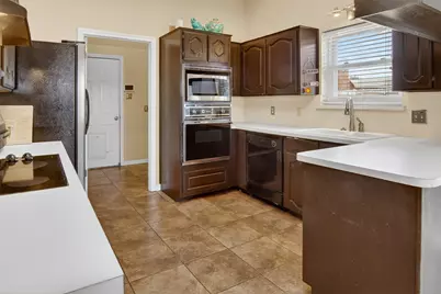 7864 Mahonia Drive, Fort Worth, TX 76133 - Photo 7