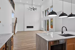 2007 N Montclair Ave, Dallas, TX 75208 - Photo 7