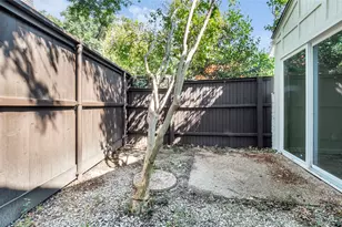 6701 Beth Ct, Garland, TX 75044 - Photo 39